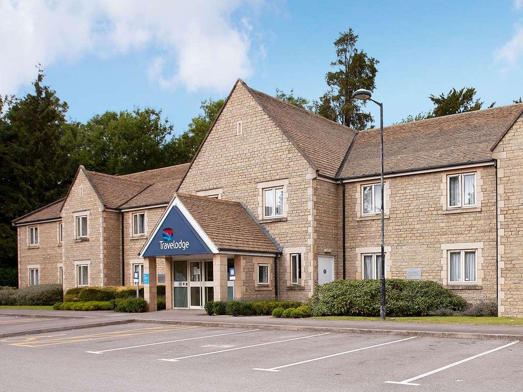 Travelodge Cirencester Eksteriør bilde